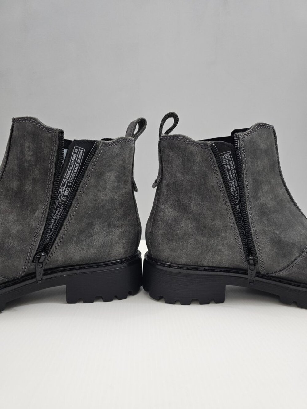 Josef Seibel Marta 06 Chelsea Ankle Boot Womens EU 39 Gray Leather Lug Sole NEW - Picture 4 of 14